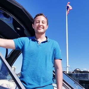 Meet your Posher, Julian